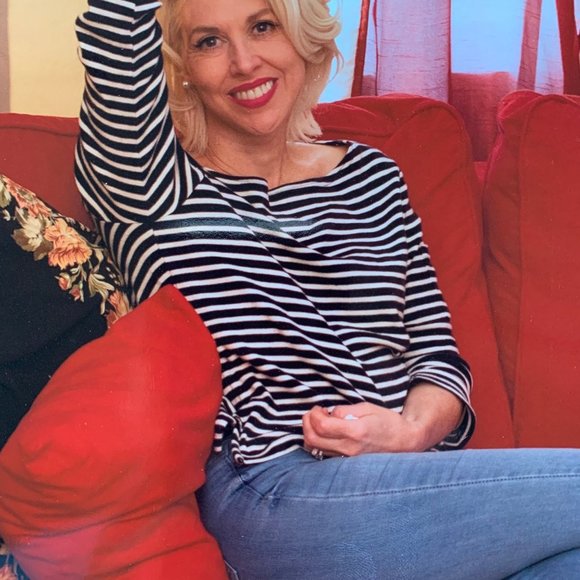 Jones New York Essentials, Sweater, Boat neck, size medium, 3/4 Sleeve. B/W. - Picture 6 of 6